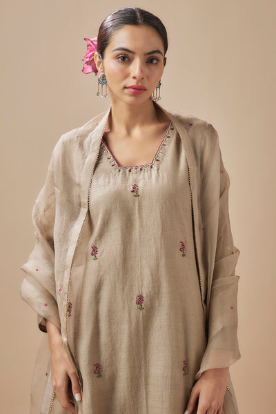 Anagha Kurta Set