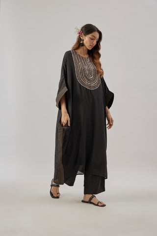 Falak Kaftan Set