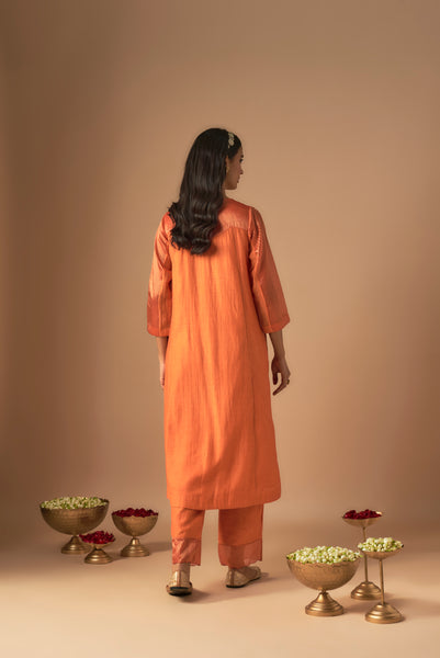 Raha Kurta Set