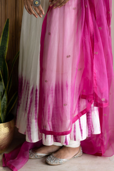 Pink and Off-white bandhej anarkali set