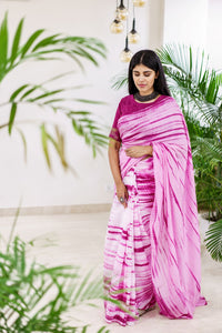 Fuchsia pink bandhej saree with blouse