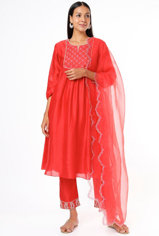 Naveli Kurta Set