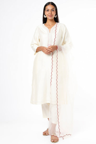 Saphed Kurta set